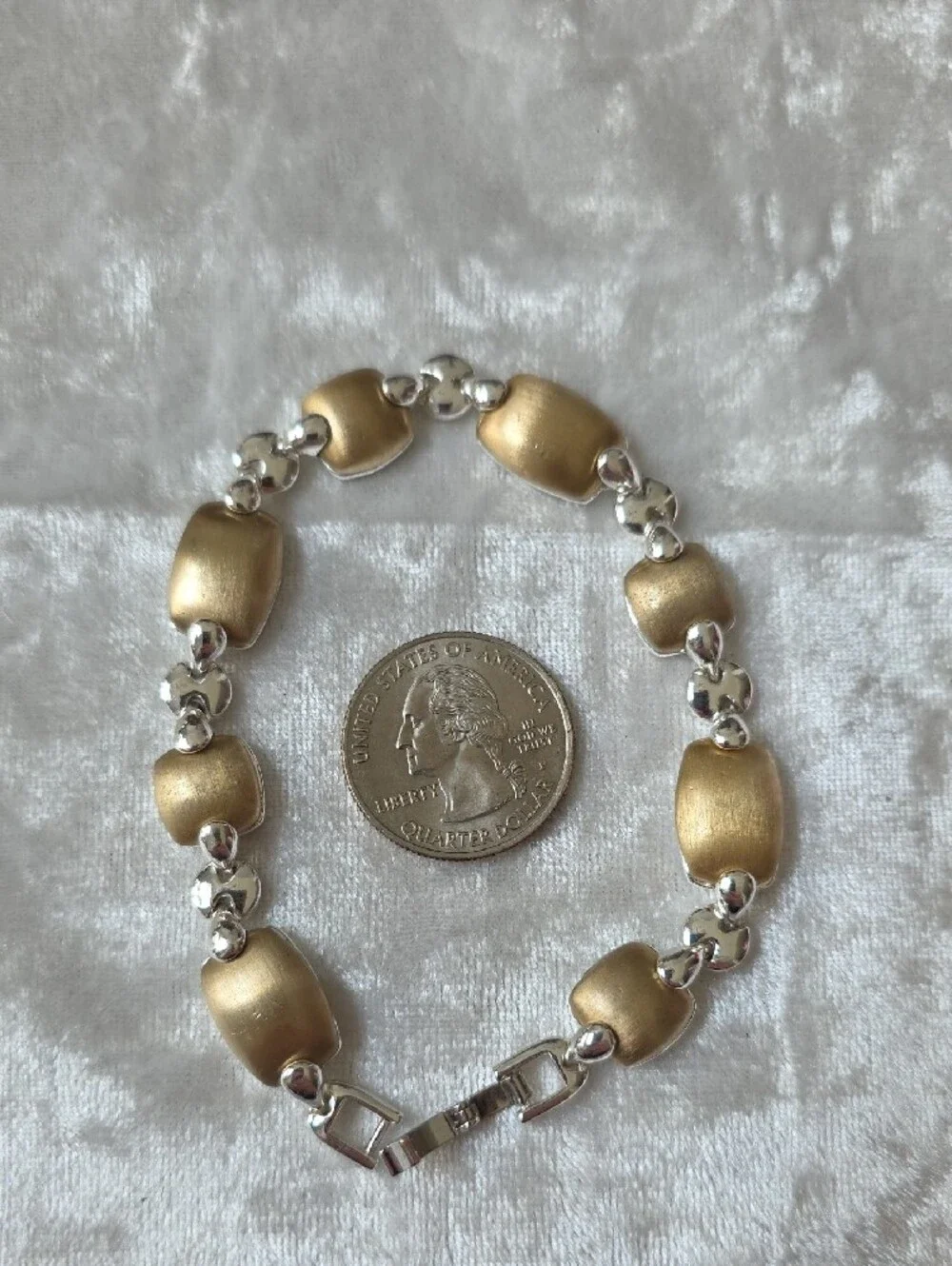 Liz Claiborne Matte Gold and Silver Link Bracelet 7.5 Inches
